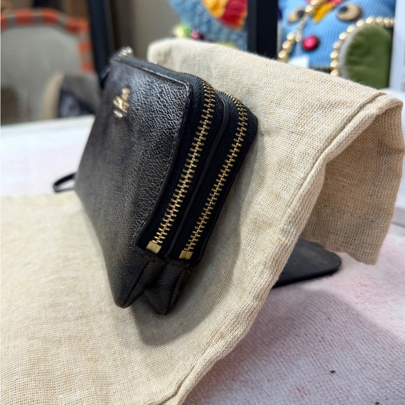 Coach Double Zip wallet/ wristlet - Picture 4 of 11